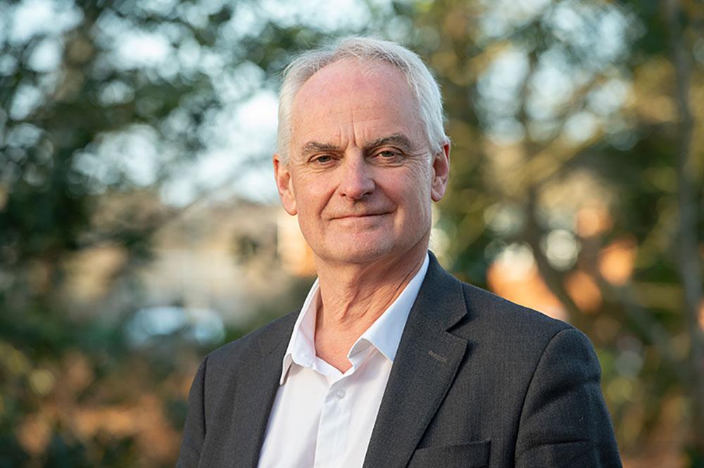 Headshot of Prof Bryan Charleston